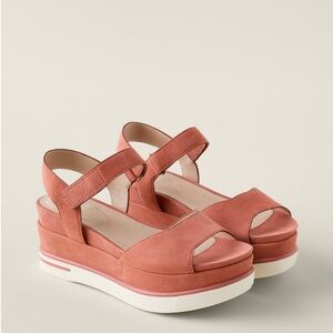 EILEEN FISHER Beck Sport Platform Sandals